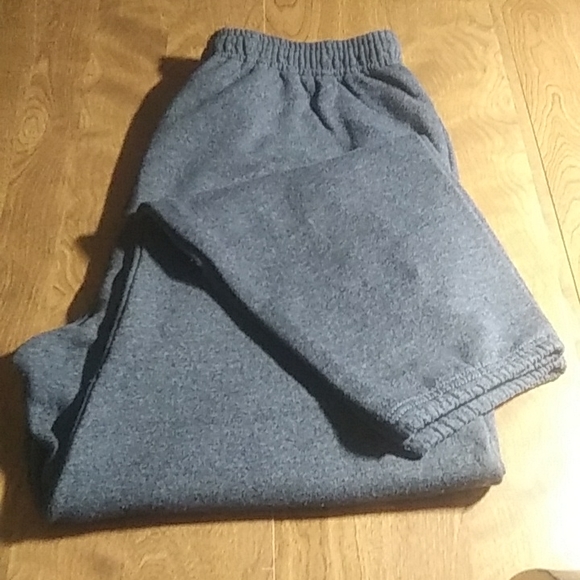 Fruit Of The Loom Sweatpants w/pockets (Large) - Picture 2 of 4